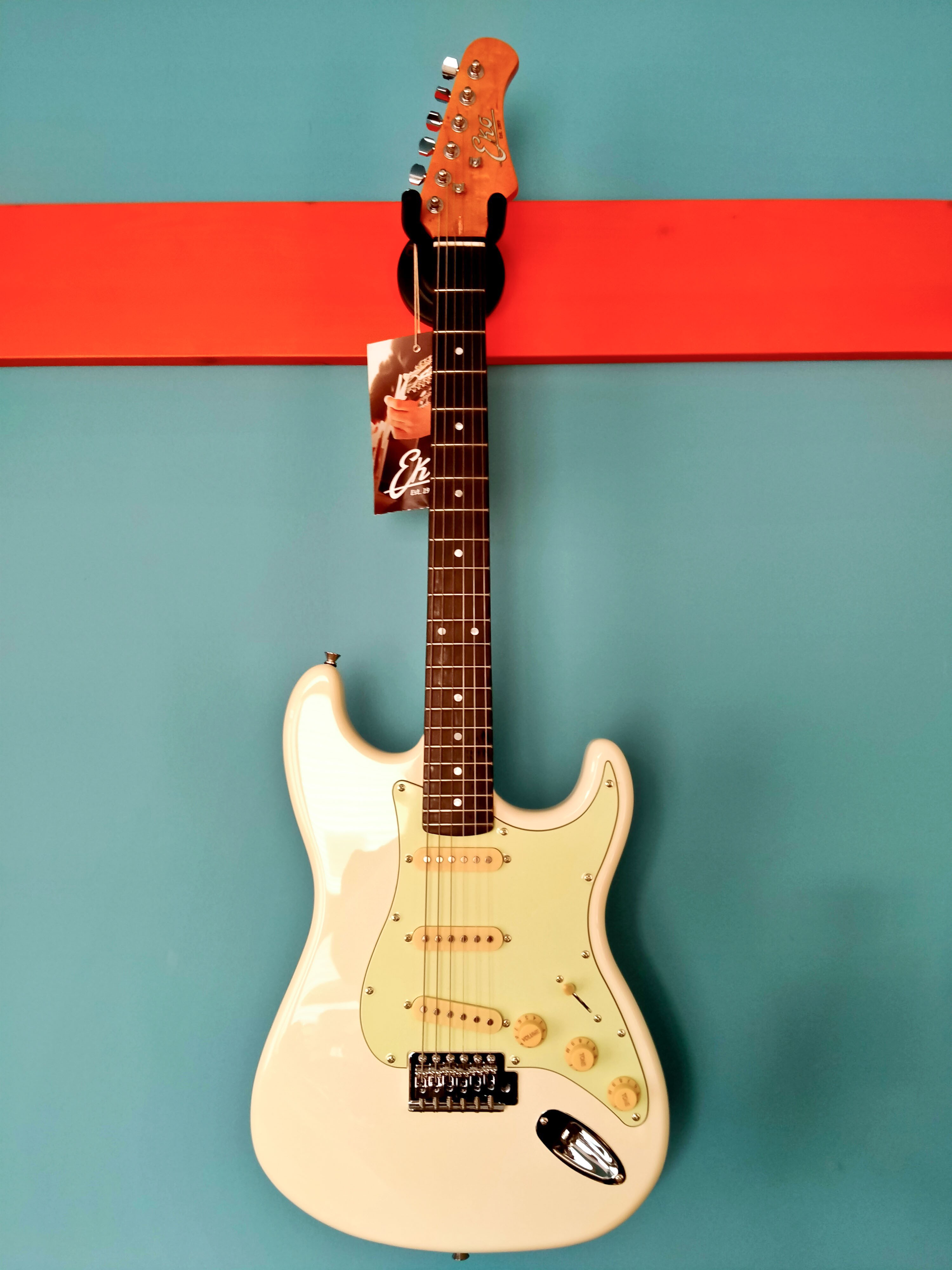 Eko chitarra elettrica S300V Vintage Olimpic White 4/4 