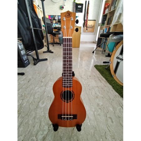 BUMBLEBEE Ukulele Soprano Natural